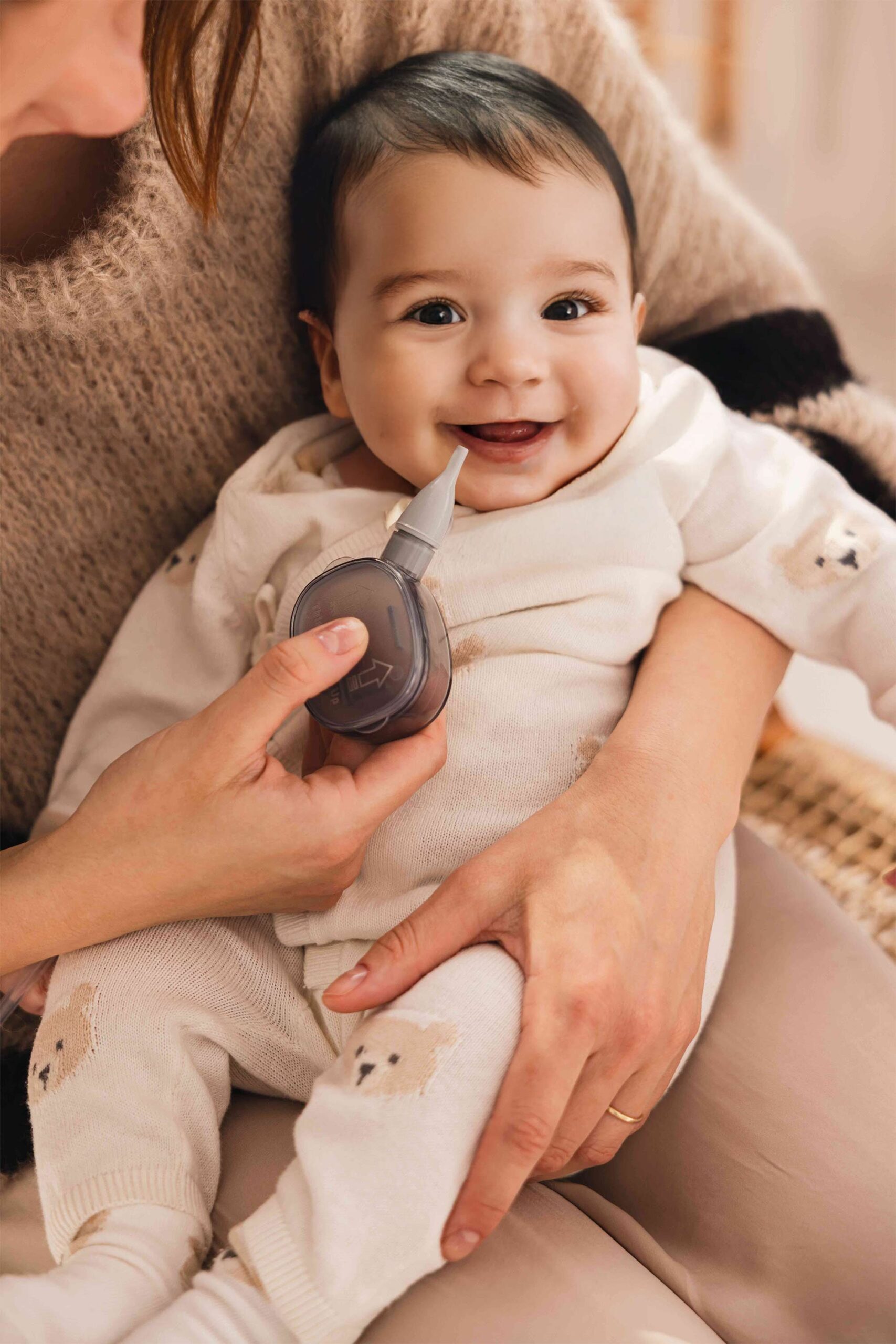 Automatyczny aspirator do nosa Momini NoseNest - obrazek 7