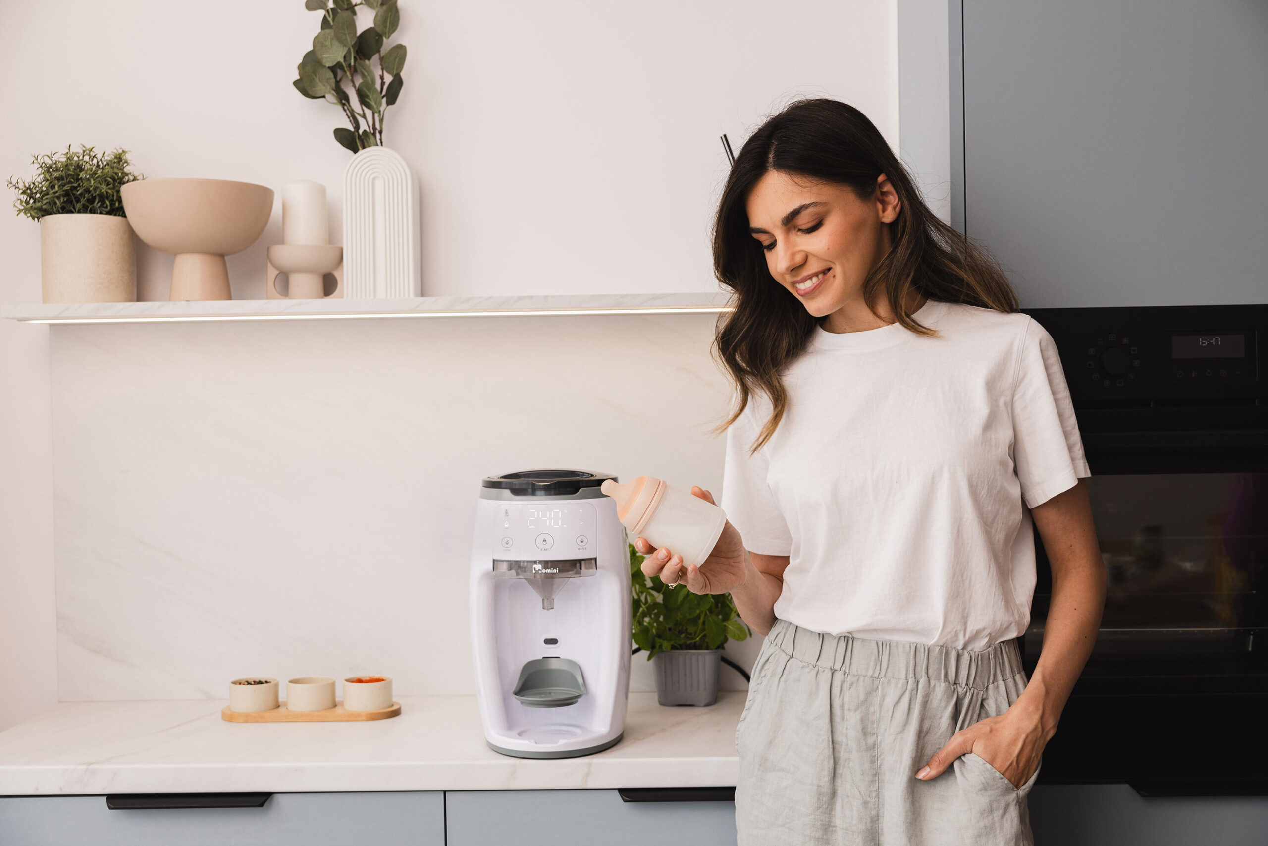 Ekspres do mleka Momini MilkMagic - obrazek 11