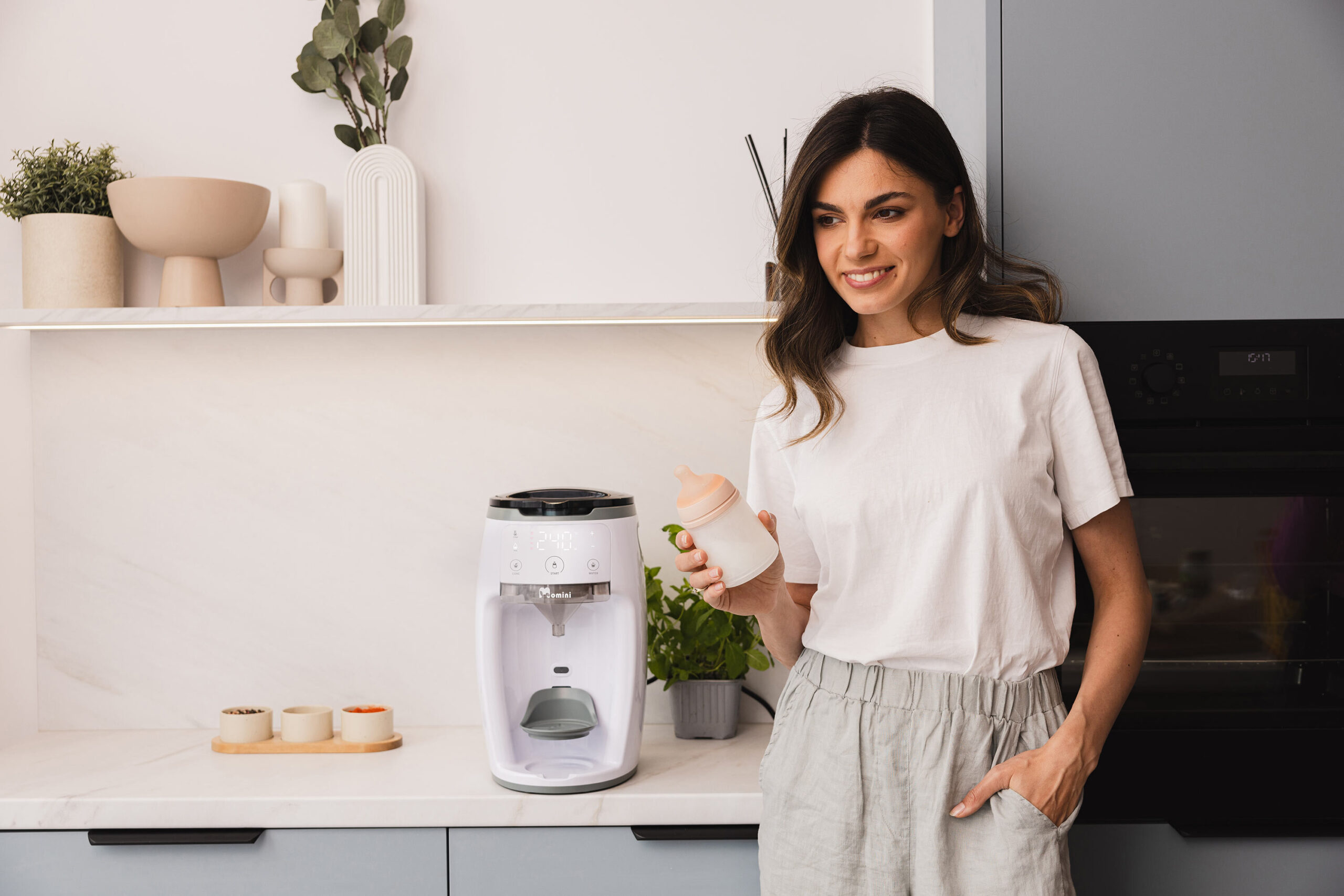 Ekspres do mleka Momini MilkMagic - obrazek 10